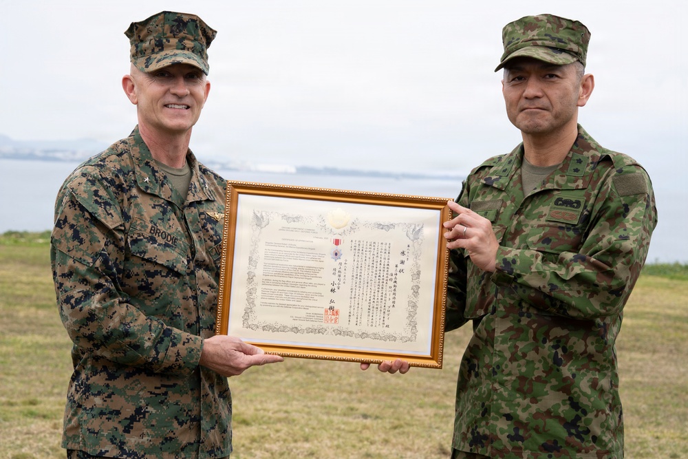 3rd Marine Expeditionary Brigade Conducts Change of Command