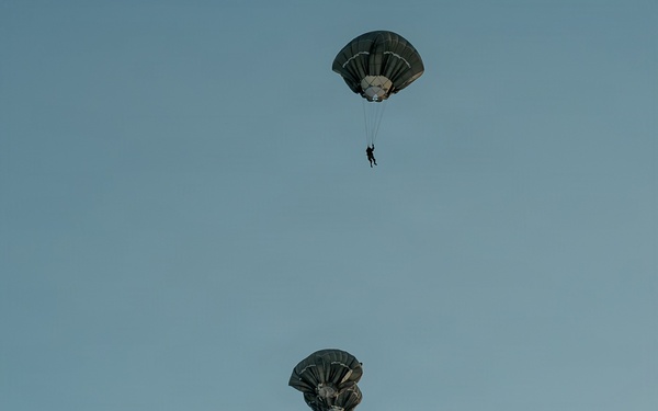 Palmetto Reach: Charleston Airmen Perform Joint Airdrop Training