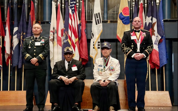 Veterans honored during Lunar New Year event