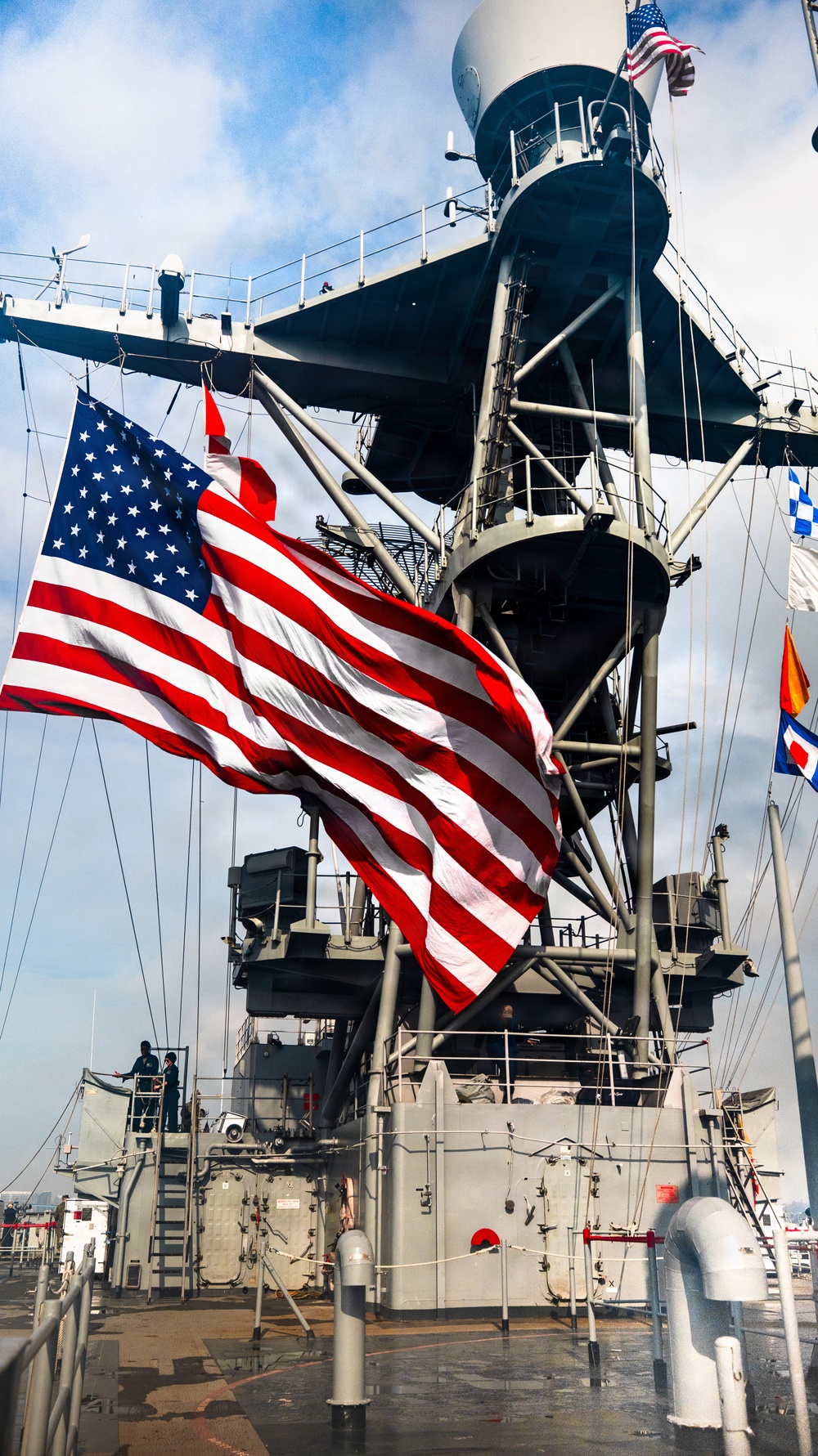 Task Force Ashland Departs Naval Base San Diego Aboard USS Ashland