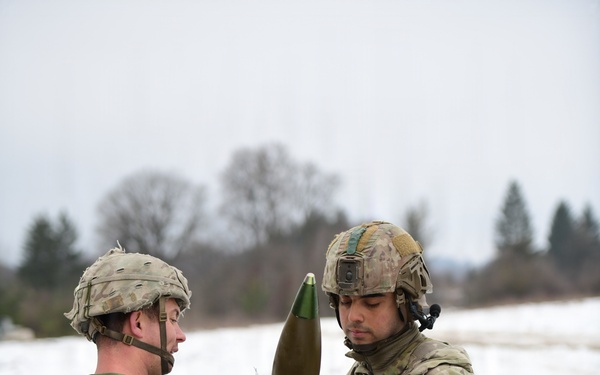 M119A3 Howitzer fires at Dynamic Front 26