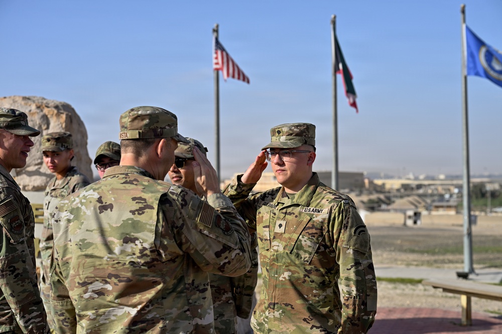 386th Air Expeditionary Wing Members Recognized for Volunteer Service