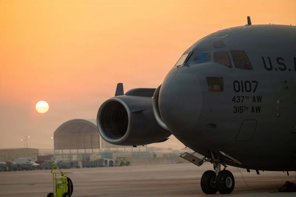 16th Expeditionary Airlift Squadron conducts airlift mission