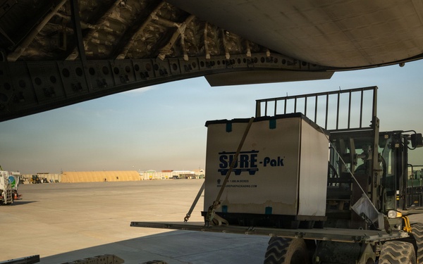 16th Expeditionary Airlift Squadron conducts airlift mission