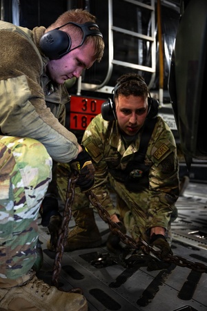 Spangdahlem Radio News 251013 726 AMS