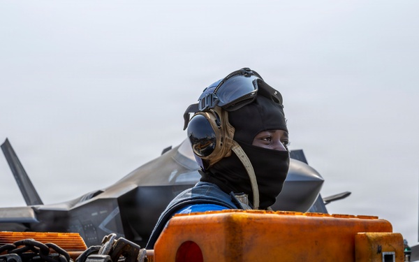 Abraham Lincoln conducts routine aircraft maintenance