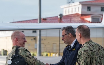 Chief of Naval Operations Adm. Daryl Caudle Visits NAVSTA Rota