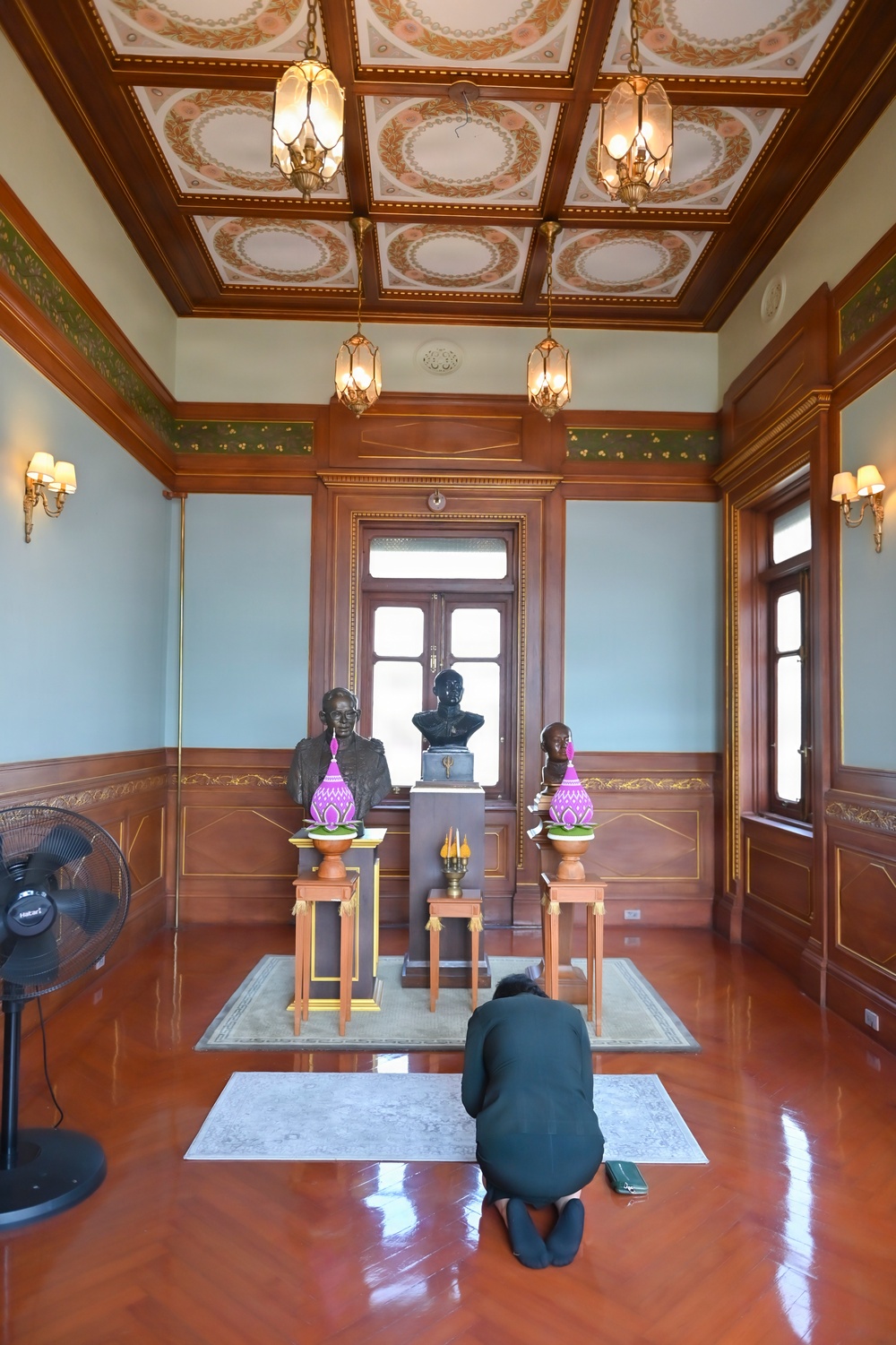 Delegations from U.S. Army Medical Research and Development Command and Walter Reed Army Institute of Research on the occasion of paying respect to the Army Medical Department at the Army Medical Department Command