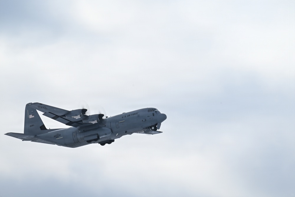 Frigid February Morning Takeoff