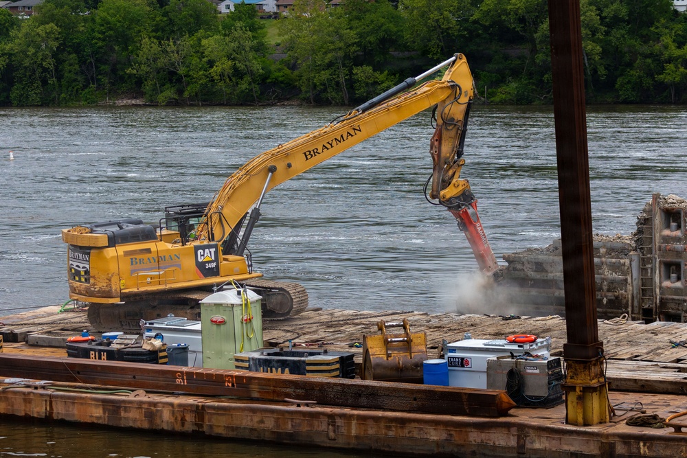 USACE Pittsburgh District Receives National Award for Montgomery Lock Project Delivery