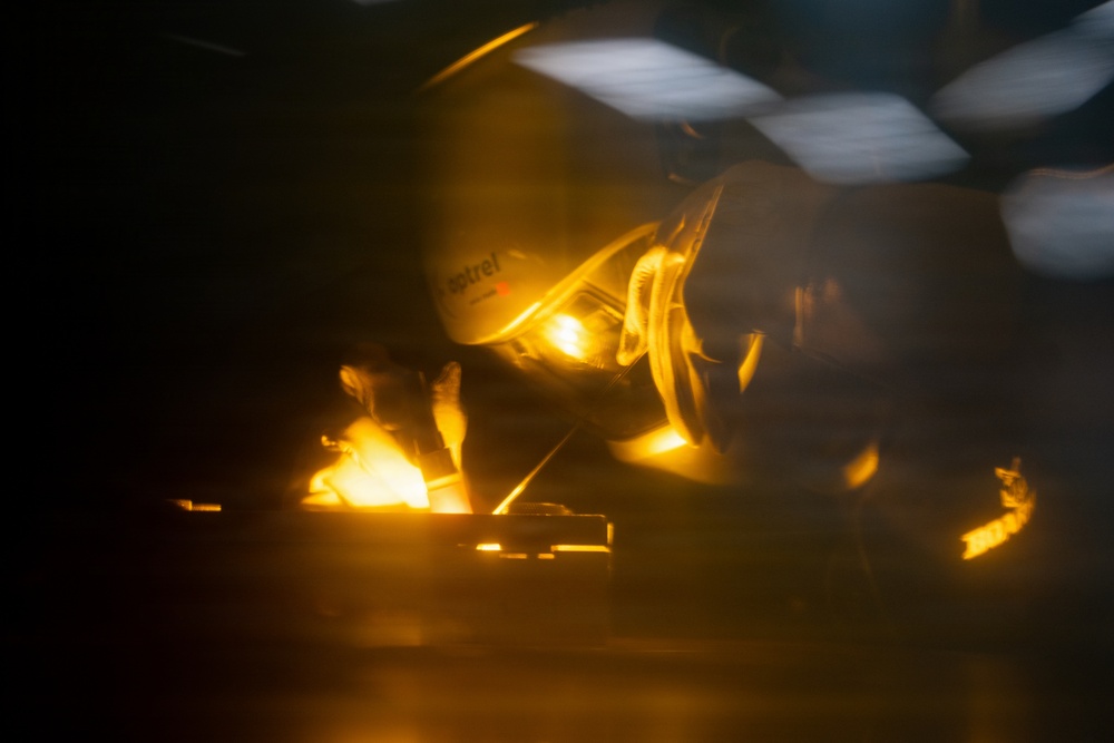 Aircraft Metals Specialist fabricates aircraft structural components