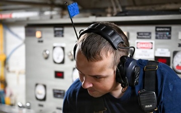 Coast Guard engineers underway to support Operation Fall Retrieve in the Great Lakes