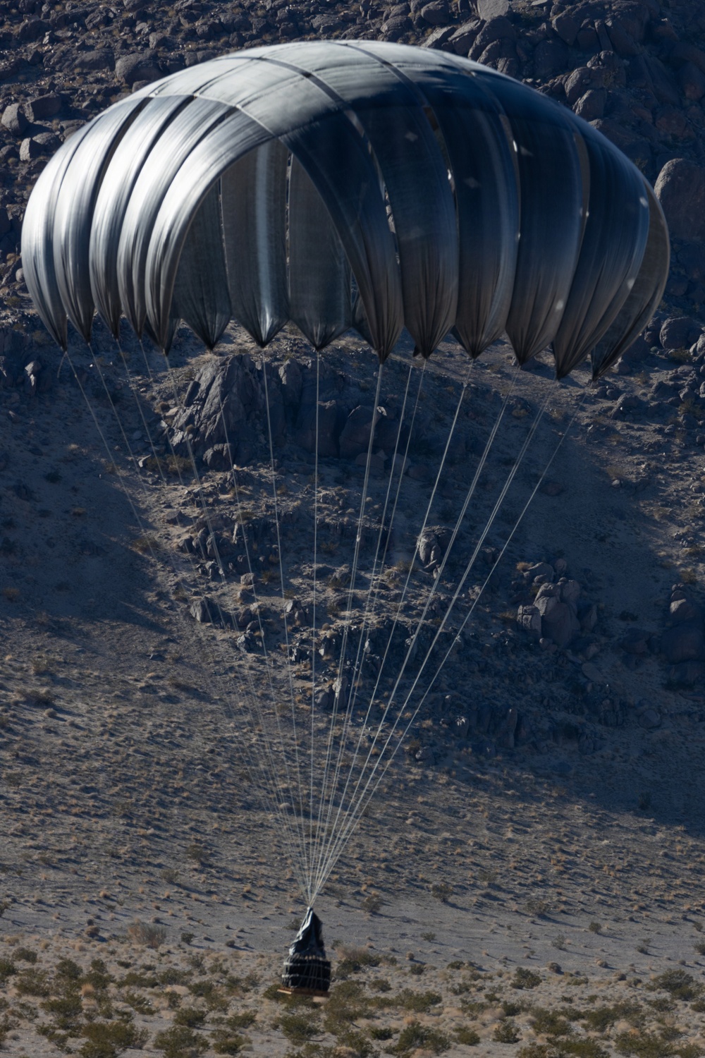 Marines With HMH 461 Participate in an Air Logistics Course