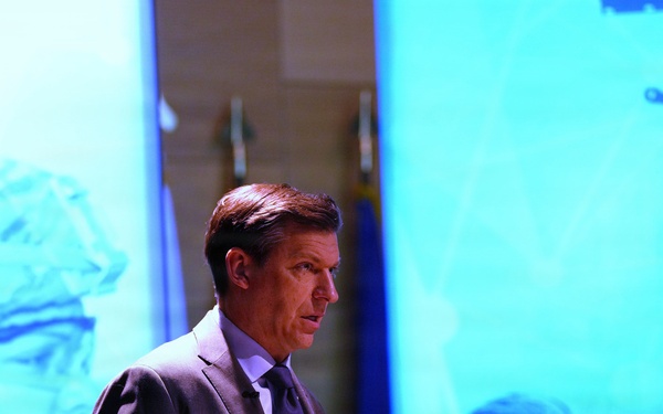 ‘Bring your core strength’ to rapidly scale NGC2, Army leaders encourage industry at TEM 15