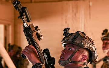 Marines integrate small unmanned aerial systems during urban training