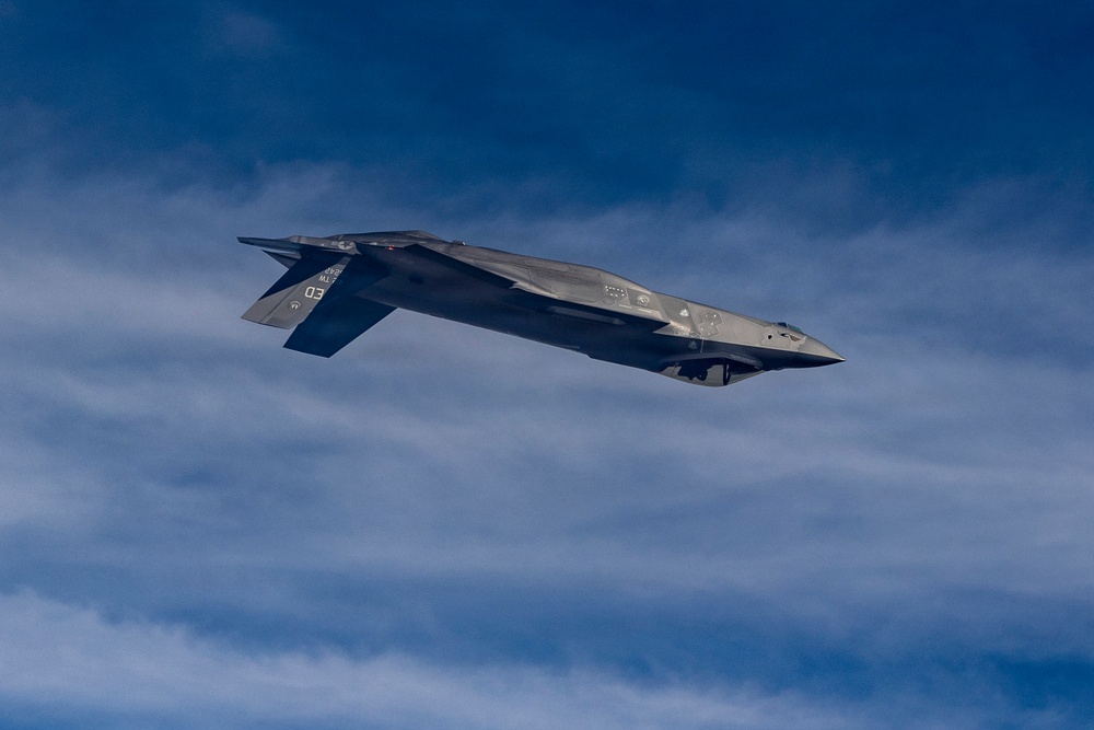 Edwards F-35 soars over the Mojave Desert