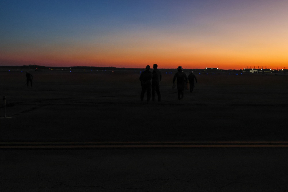 VMGR-153 trains in Texas