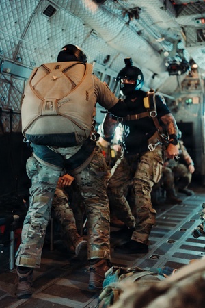 NEWSCAST 18 DEC 25: CFAS Holiday Party & U.S.-ROK Joint Naval Exercise