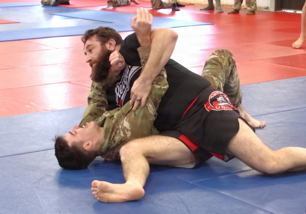 JB MDL- 99th Readiness Division HHD Combatives