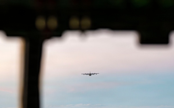 1 SOW, 160 SOAR (Airborne) conduct joint HAAR exercise