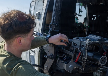 Advanced Infantry Training Battalion SOI-E and HMLA-269 execute Wave Breaker exercise