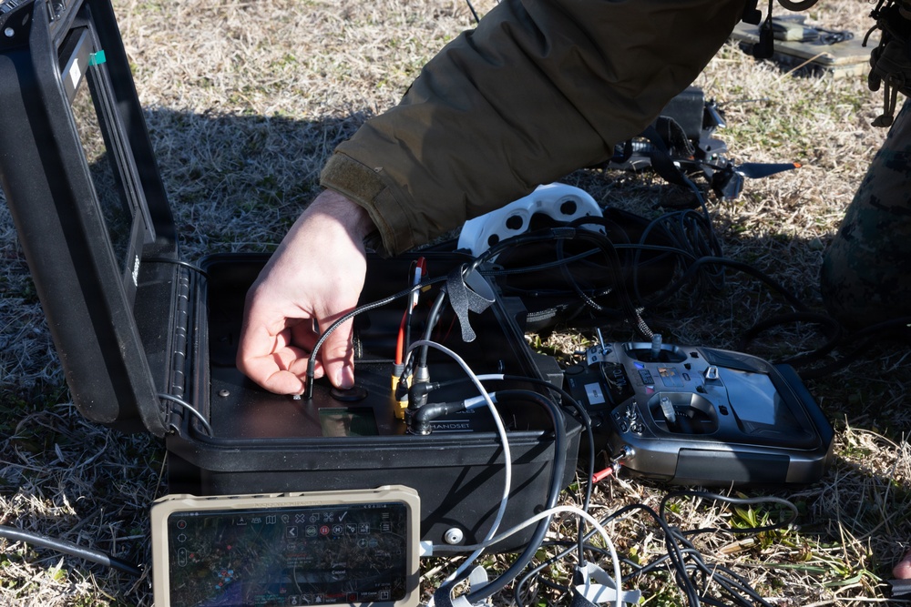 Advanced Infantry Training Battalion SOI-E and HMLA-269 execute Wave Breaker exercise