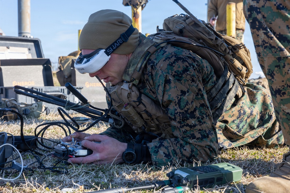 Advanced Infantry Training Battalion SOI-E and HMLA-269 execute Wave Breaker exercise