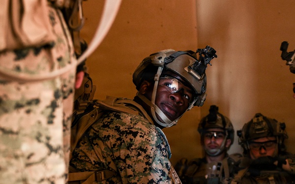 Marines integrate small unmanned aerial systems during urban training