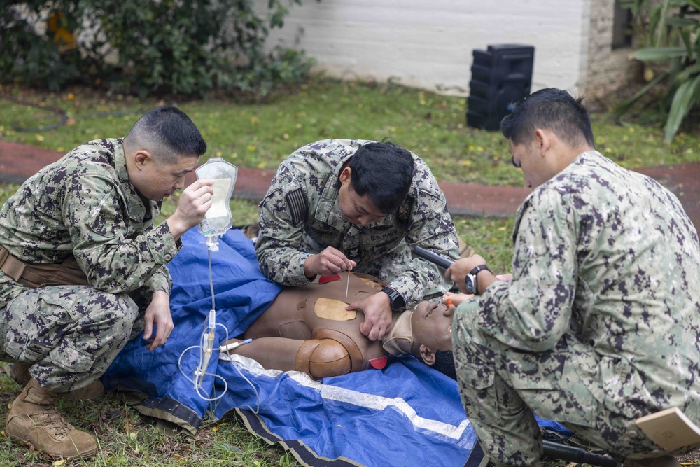 Navy medical personnel enhance lifesaving skills and combat readiness