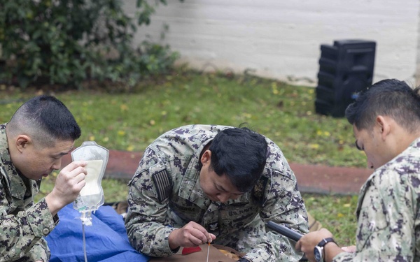 Navy medical personnel enhance lifesaving skills and combat readiness