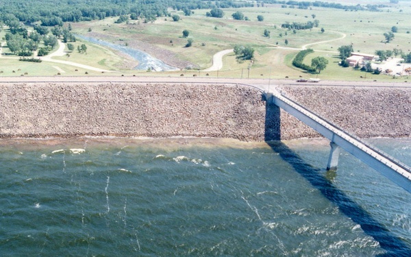 Working together to examine and revise risk messaging for lake projects