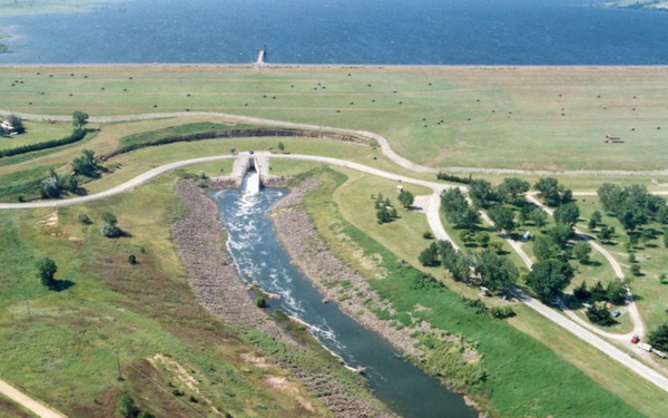 Working together to examine and revise risk messaging for lake projects