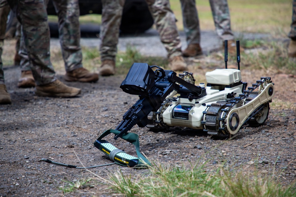 U.S. Marines and Panamanian Partners train on identifying explosive hazards