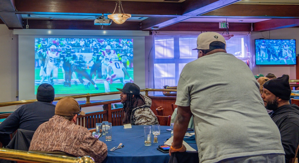 CFAY MWR Hosts Big Game Watch Party