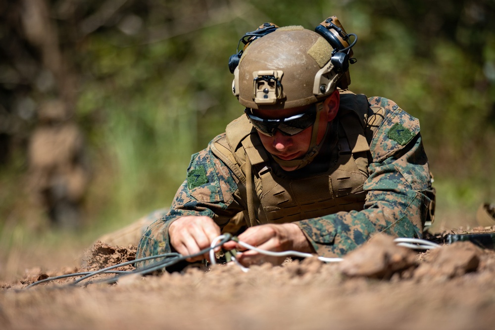 U.S. Marines and Panamanian Partners train on identifying explosive hazards