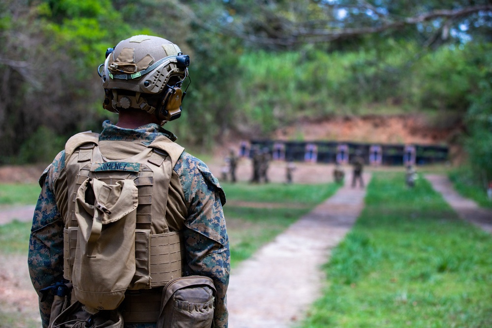 U.S. Marines and Panamanian Partners train on identifying explosive hazards