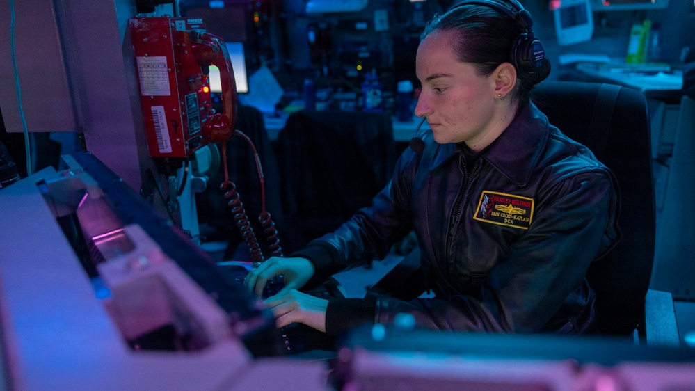 USS Bulkeley Sailors search for surface contacts, Feb. 4, 2026