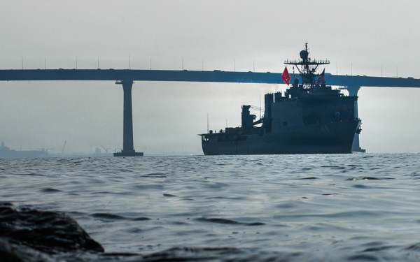 Task Force Ashland Marines, Sailors Depart San Diego Aboard USS Ashland