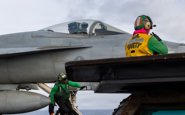 USS Gerald R. Ford (CVN 78) Flight Deck Operations