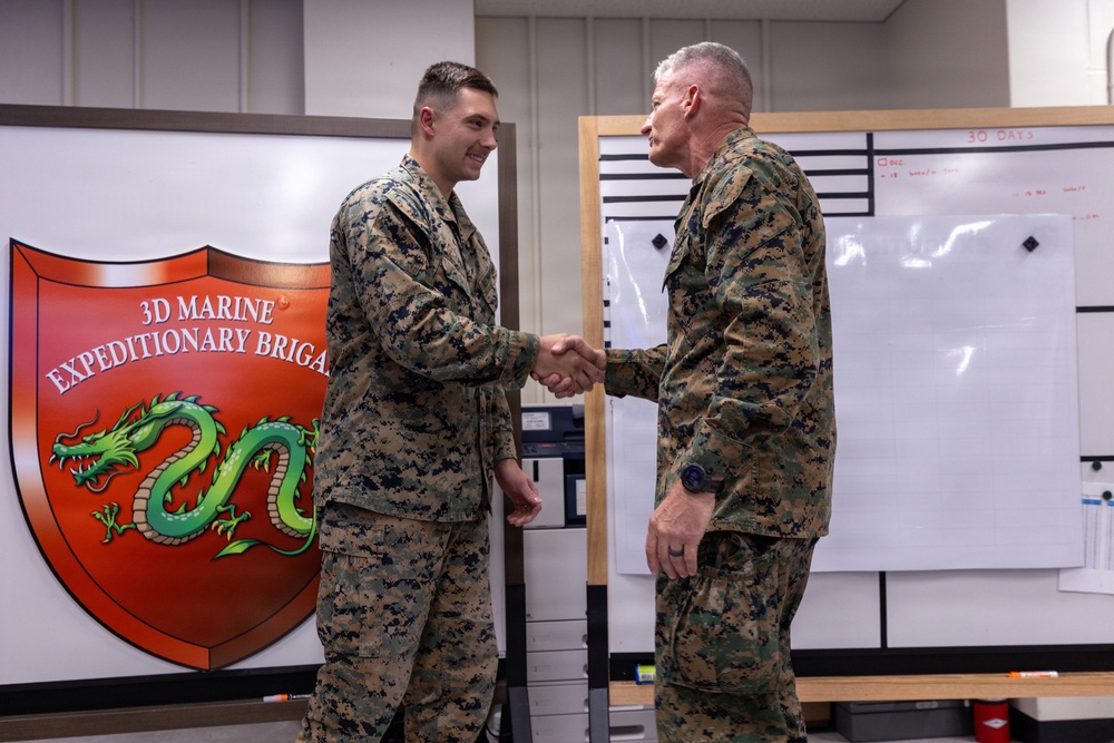 U.S. Marines Awarded by III Marine Expeditionary Force Commanding General