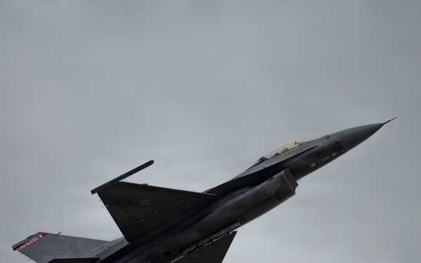 Trained, Ready, Certified: F-16 Viper Demonstration Team performs certification flight at Shaw