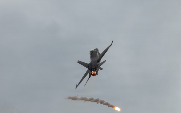 Trained, Ready, Certified: F-16 Viper Demonstration Team performs certification flight at Shaw