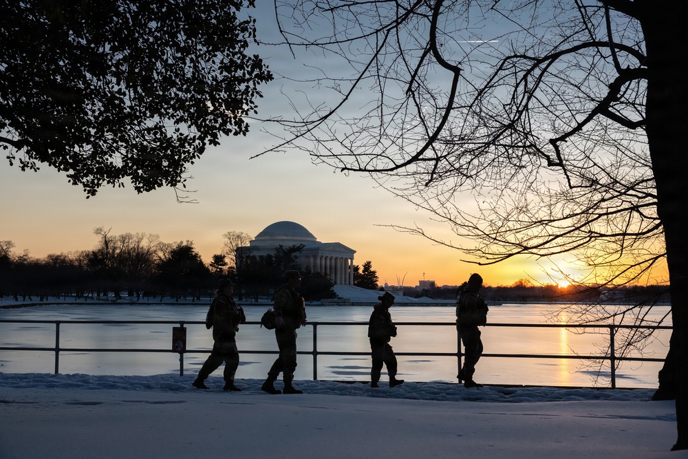 Task Force Magnolia Patrols Jefferson Memorial in Support of D.C. Safe and Beautiful Mission