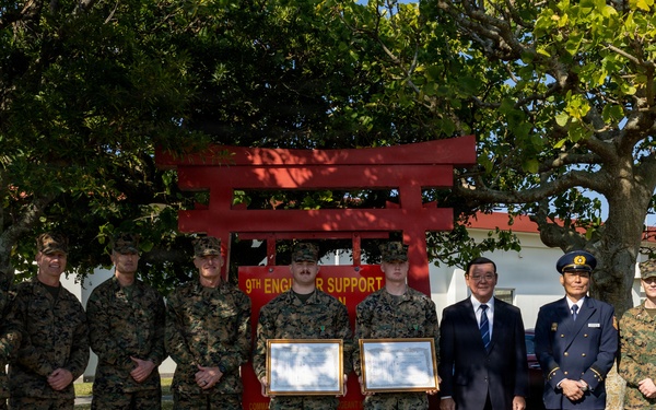 9th ESB Marines Awarded by Kin Town Mayor
