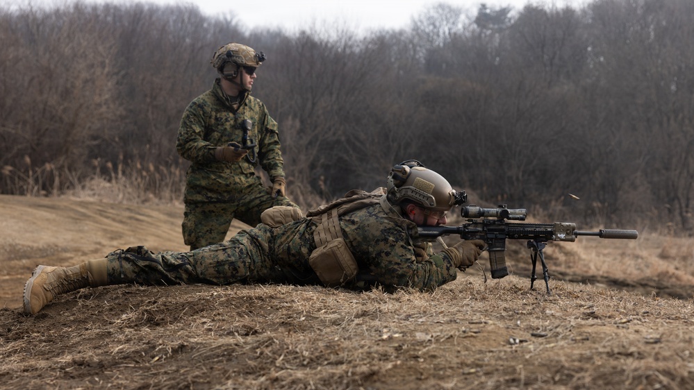 Marines Conduct a Shooting Competition during Korea Viper 26.2