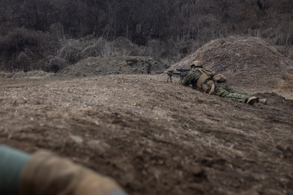 Marines Conduct a Shooting Competition during Korea Viper 26.2