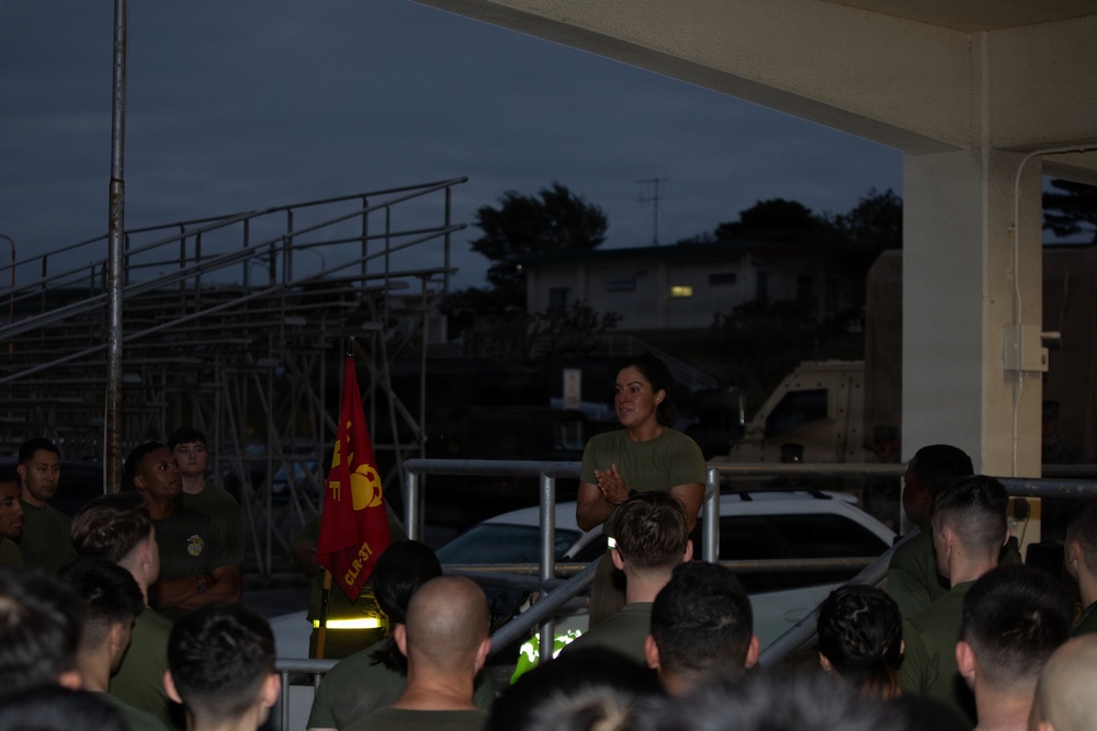 U.S. Marines with H&amp;S Company, CLR-37, Participate in a Company Run and Workout Competition