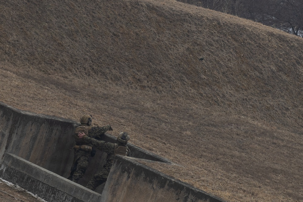 Marines Conduct M67 Grenade Range and Door Breaching training during Korea Viper 26.2