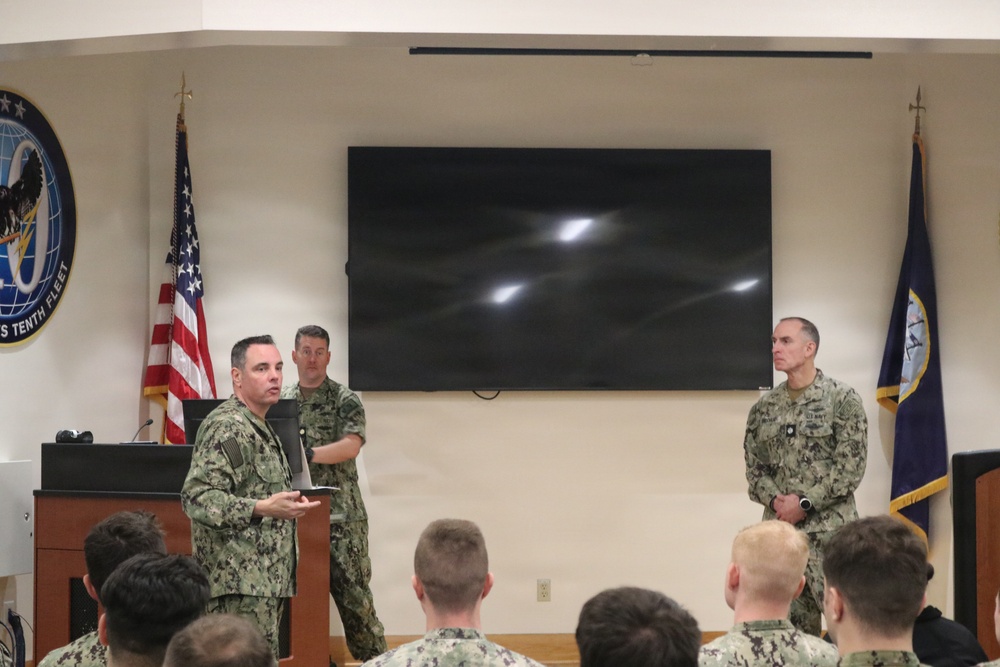 Reserve CPT CO Recognizes NIOC Pensacola Sailors for Training Support of Reserve Personnel