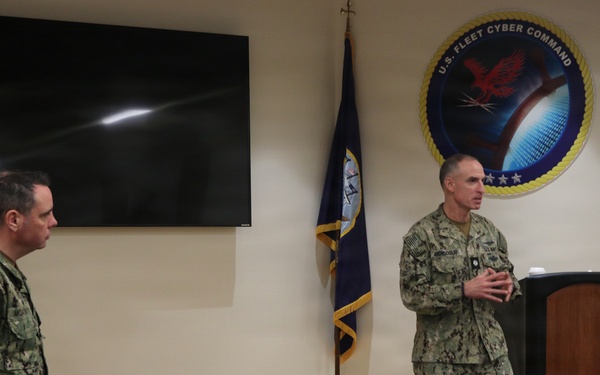 Reserve CPT CO Recognizes NIOC Pensacola Sailors for Training Support of Reserve Personnel